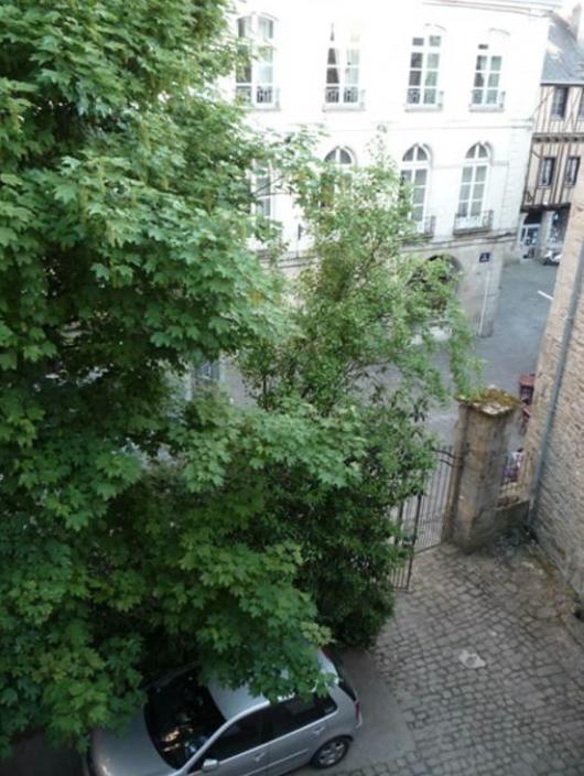 Appartement de charme coeur historique parking privé Vannes Chambre photo